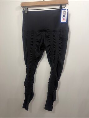 Sweetflexx Resistance band leggings 2 bands size 8. NWT